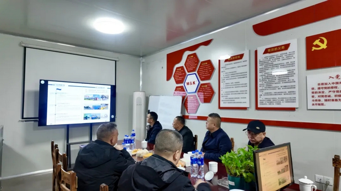 深化交流，共促发展 毛氏企业联合会毛中吾会长一行莅临湖南迈科机械考察指导
